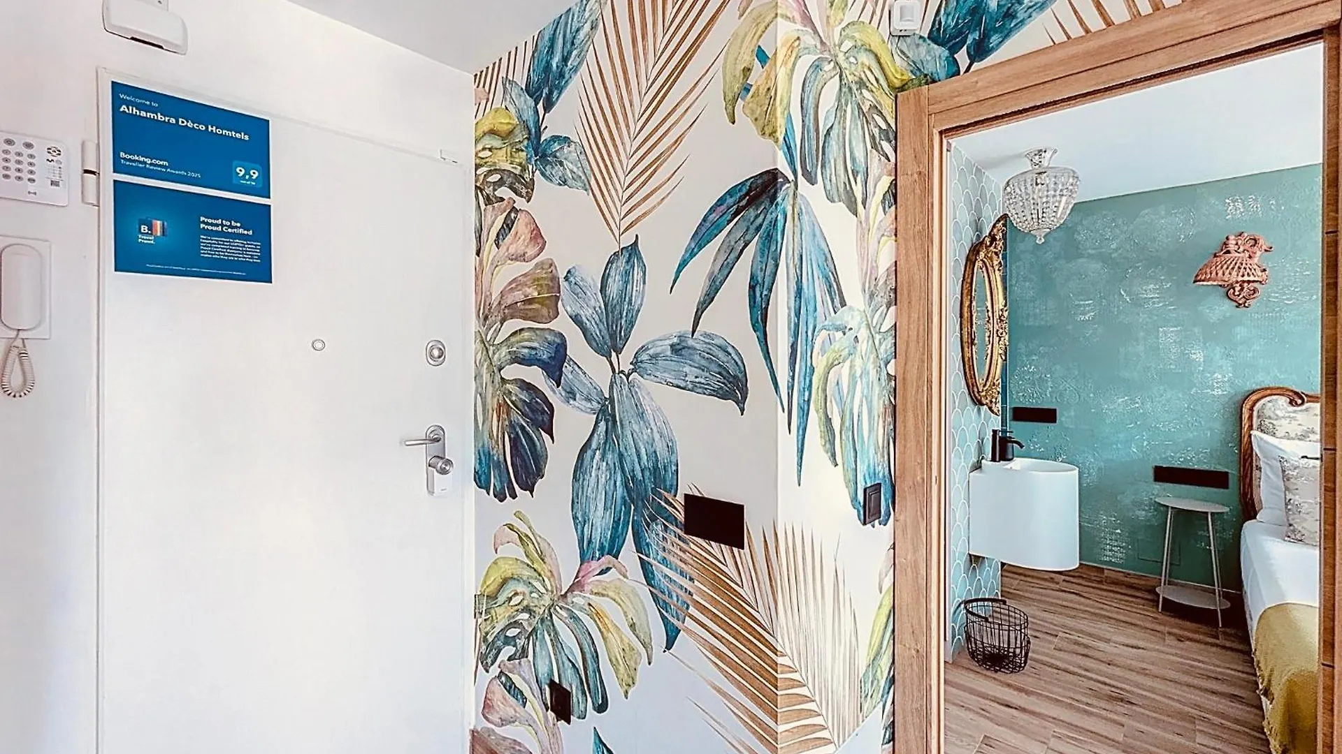 Alhambra Deco Homtels Apartment Torremolinos